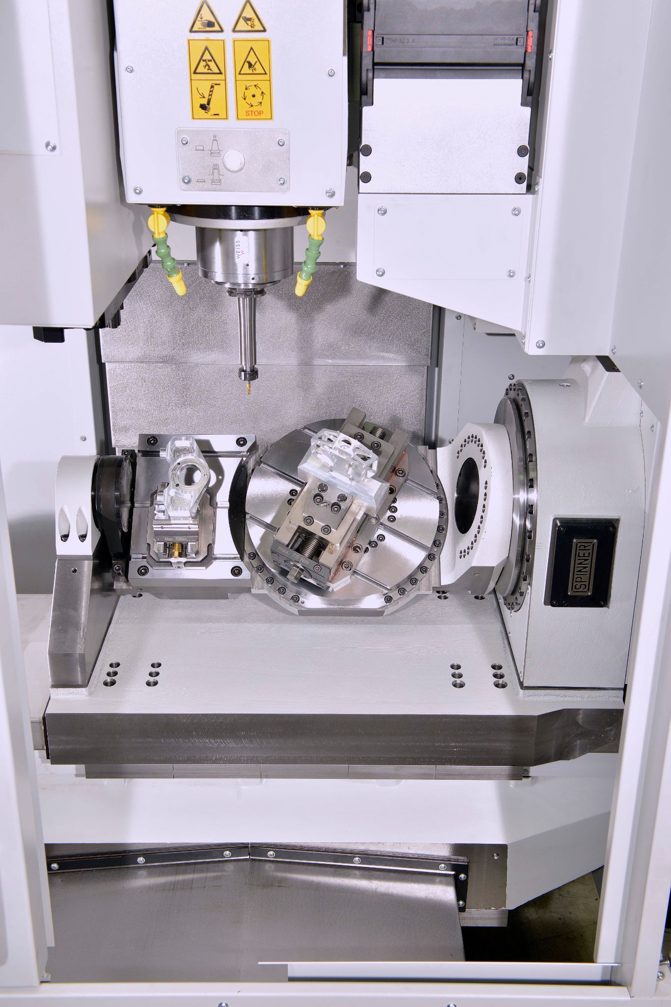 3 or 4 Axis Machining Centers